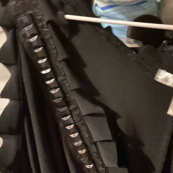 Black beaded v neck dress - Picture 3 of 5